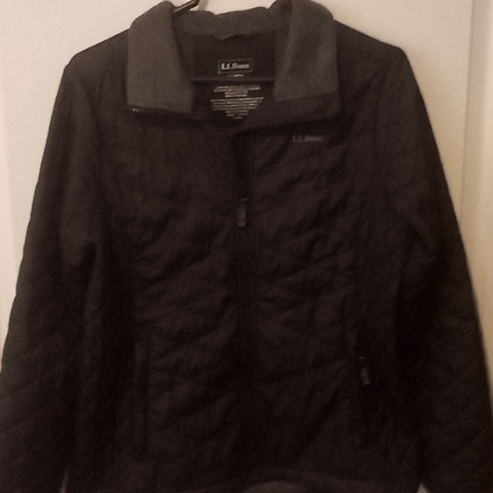 LL Bean women's M puffy outside fleece inside jacket